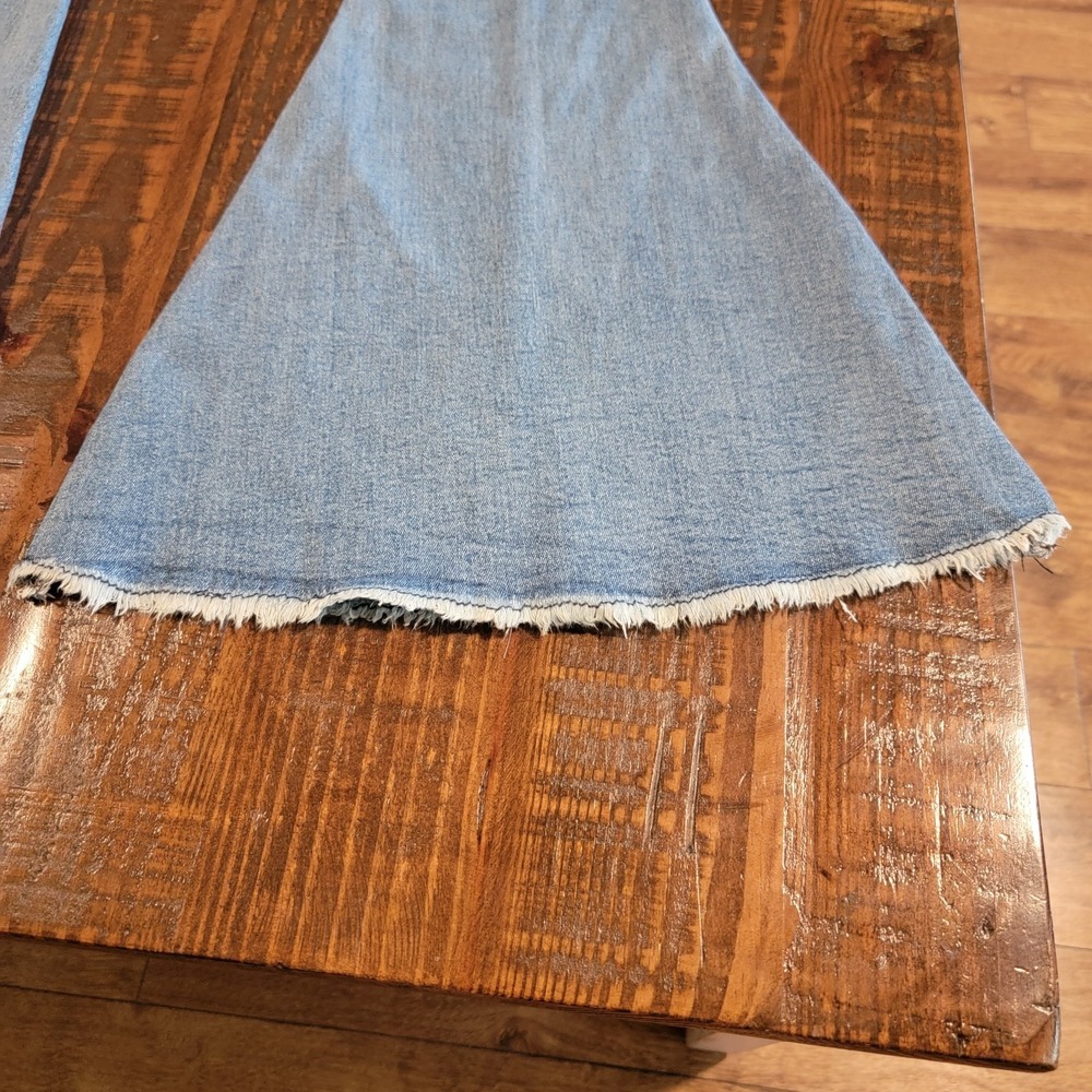 Rock & Roll Denim Bargain Button Bell Jeans Women's Size 29 X 30 Style WPB1658 - Picture 11 of 11